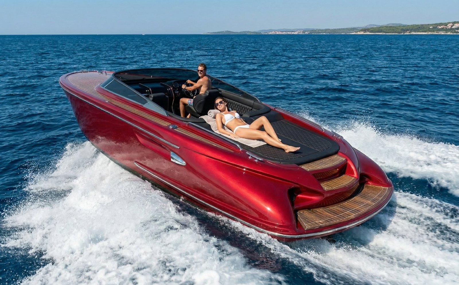 WA 33R stern view, sun deck